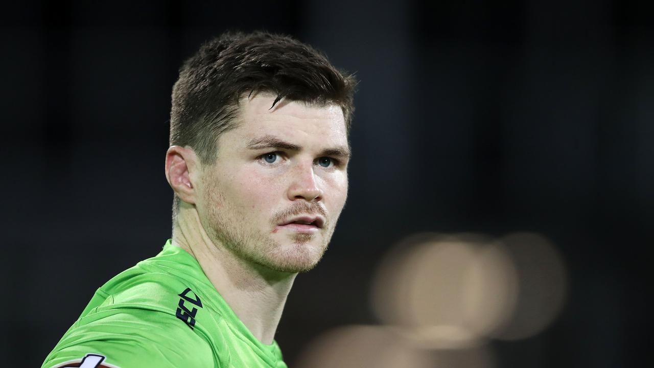 Canberra Raiders star John Bateman is reportedly in talks with a former club about signing a multi-year contract, ending his short NRL stint.