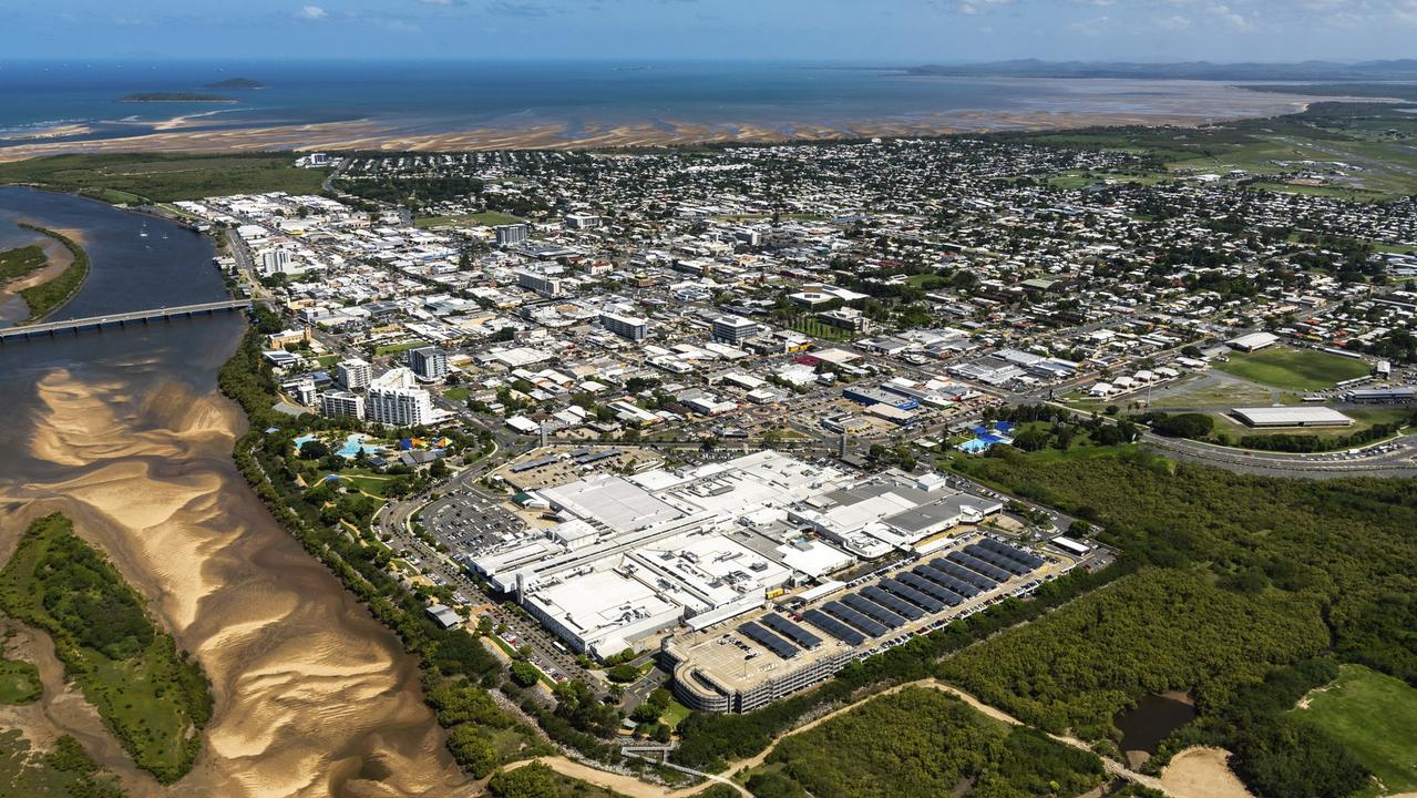 Caneland Central, near Mackay's Pioneer River.