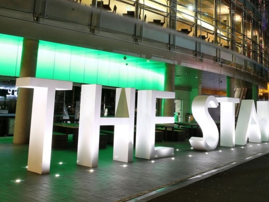 The Star casino, operated by Echo Entertainment Group Ltd., stands illuminated at night in Sydney, Australia, on Monday, Aug. 10, 2015. Echo Entertainment is scheduled to report full-year results on Aug. 12. Photographer: Brendon Thorne/Bloomberg