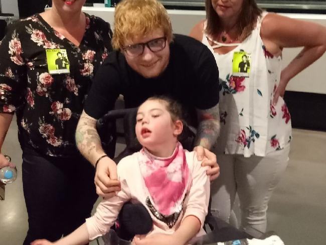 Holley Lavington with mother Tina and auntie Jodie meeting Ed Sheeran at the Adelaide Oval before his concert on Wednesday night. Picture: Tina Lavington