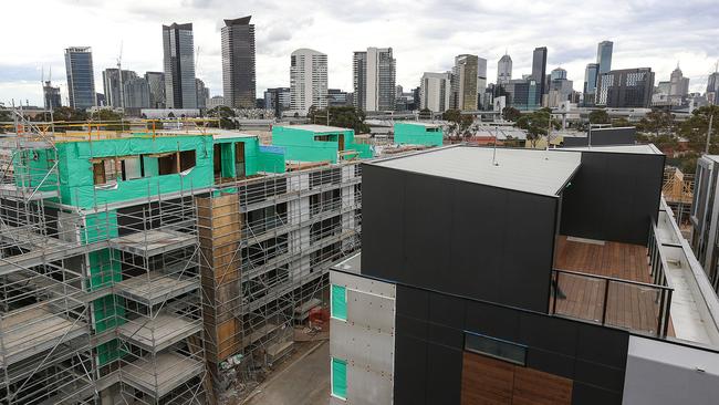 New apartments under construction in Melbourne. Pic: Ian Currie