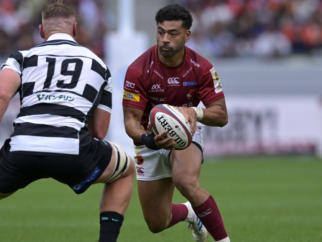 Richie Mounga playing for Toshiba Brave Lupus Tokyo. Picture: Koki Nagahama/Getty Images