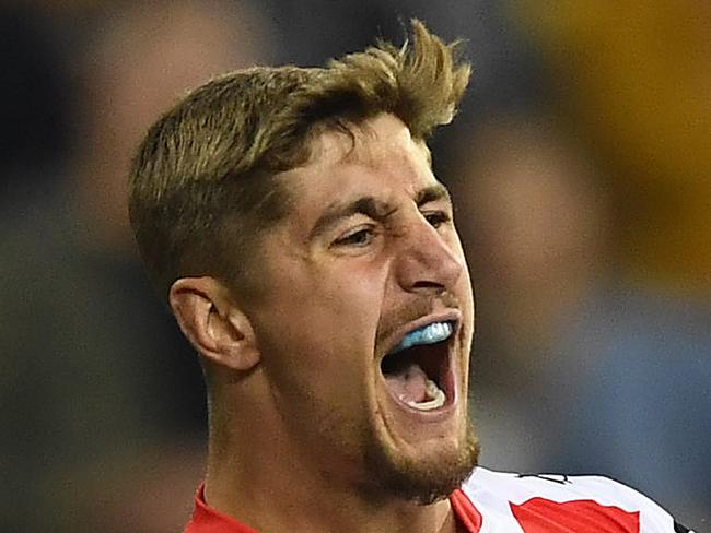 BRISBANE, AUSTRALIA - MAY 11: Zac Lomax of the Dragons celebrates after scoring a try  during the round nine NRL match between the New Zealand Warriors and the St George Illawarra Dragons at Suncorp Stadium on May 11, 2019 in Brisbane, Australia. (Photo by Ian Hitchcock/Getty Images)