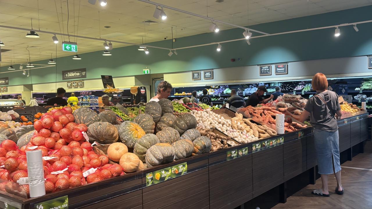 The Super IGA on Pease St remained well stocked with fresh fruit, vegetables and fresh meat. Photo: Dylan Nicholson