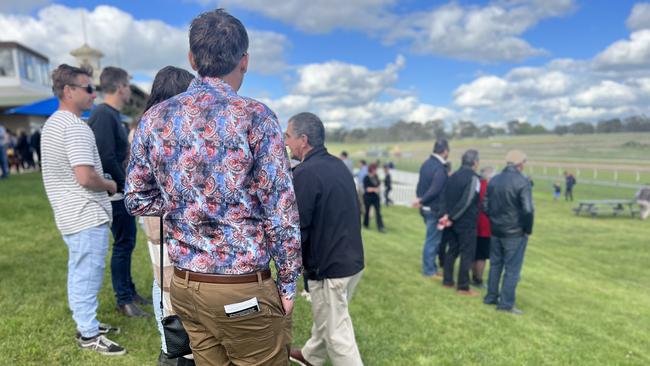 Punters socialise at the 2022 Hamilton Cup.