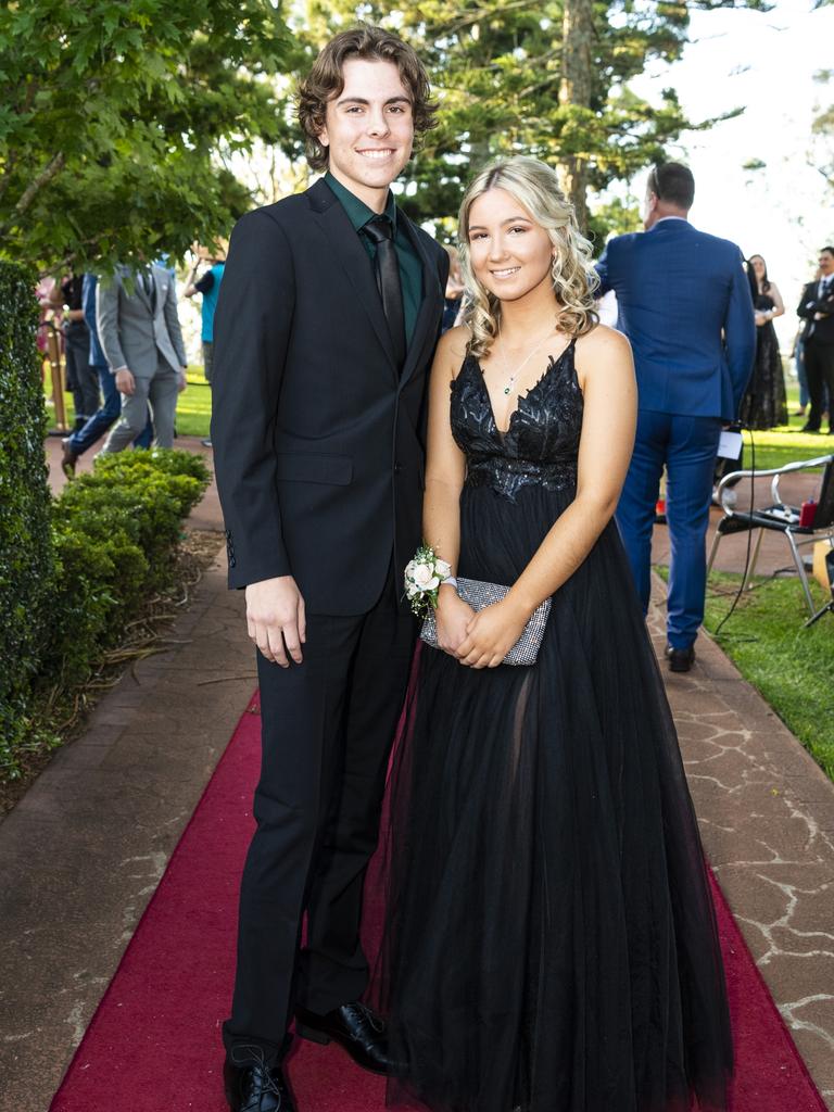 Formals 2021: Centenary Heights State High School formal arrivals at ...