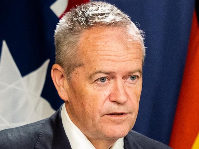 SYDNEY, AUSTRALIA. NewsWire Photos - FEBRUARY 01, 2023: Minister for Government Services and the NDIS, Bill Shorten, holds a joint press conference with NSW State Minister Victor Dominello in Sydney. Picture: NCA NewsWire / Ben Symons