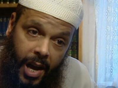 05/08/2005 PIRATE: Melbourne fundamentalist Islamic Moslem leader Abu Bakr also known at Abdul Nacer Benbrika on TV program The 7.30 Report 05 Aug 2005. (Pic: please credit ABC)