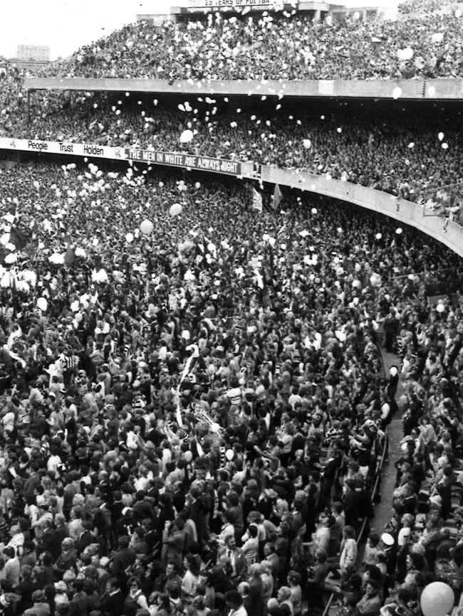 A bumper crowd packs into the MCG for the 1981 Grand Final.