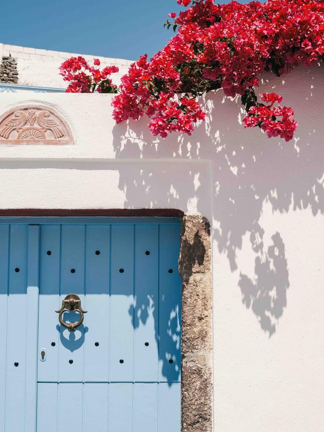 Cycladic style in Santorini.