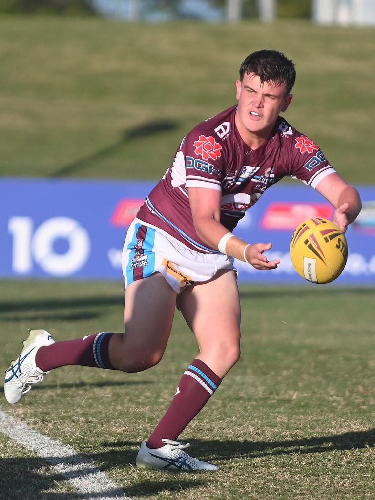 70+ FACES: Mackay Cutters fans turn out for Seagulls showdown | The ...