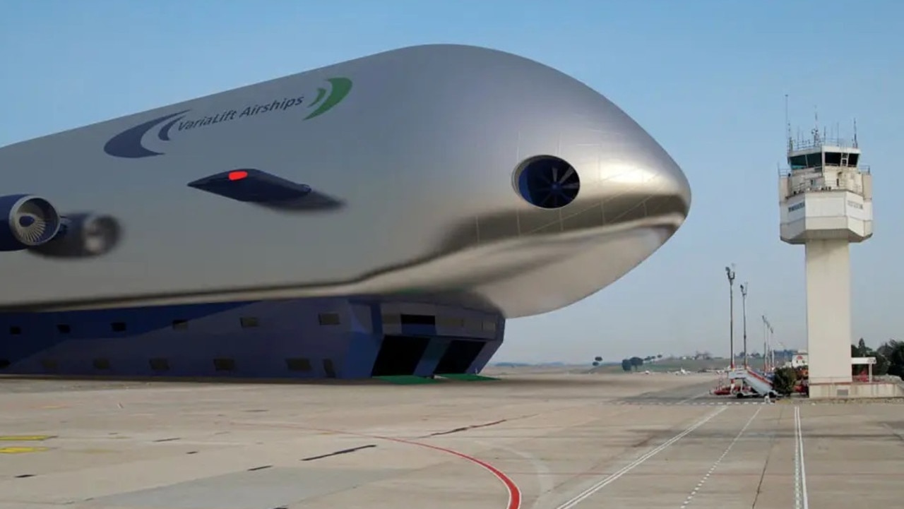 A concept Roll-On Roll-Off (RORO) heavy-cargo carrying hybrid airship. Picture: Varialift