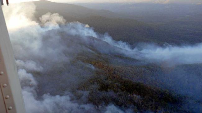 Fires at McLeod's Pinnacle, East of Armidale. Picture: The Northern Star Archives