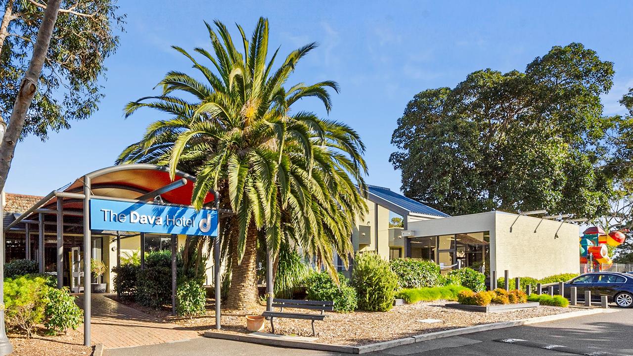 Mornington Peninsula pubs: The Dava Hotel, Mount Martha, for sale ...