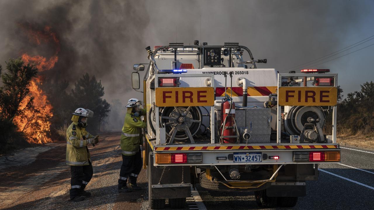 Bullsbrook, WA: Bushfire Threatens Lives, Homes | The Australian