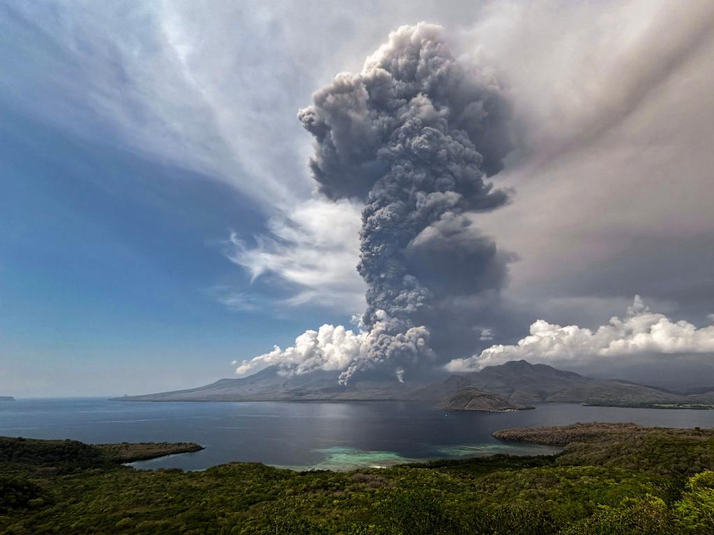 The eruption of Mount Lewotobi Laki Laki as seen from the Eputobi rest area in East Flores, East Nusa Tenggara. Picture: The National Disaster Mitigation Agency/supplied