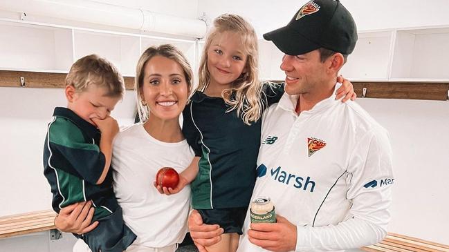 Bonnie Paine with children, Charlie and Milla, congratulate Tim Paine on his retirement from first class cricket. Picture: Instagram