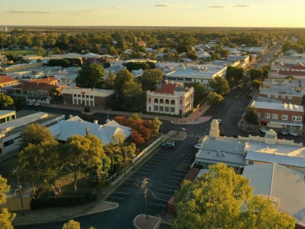 Moree, along the Newell and Gwydir Highways, is quickly becoming a place truck drivers want to avoid stopping. (Photo: Visit Moree)