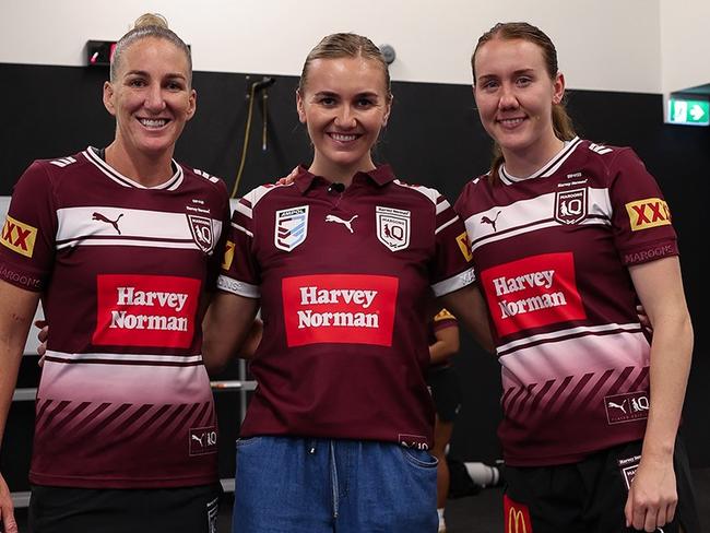 Ali Brigginshaw, Ariarne Titmus and Tamika Upton. Picture: Maroons