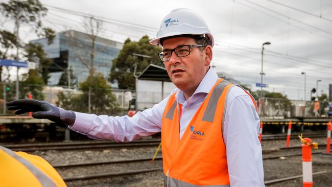 Victorian Premier Daniel Andrews is seen during a rail announcement at Dandenong Train station in Melbourne, Monday, November 5, 2018. (AAP Image/Valeriu Campan) NO ARCHIVING