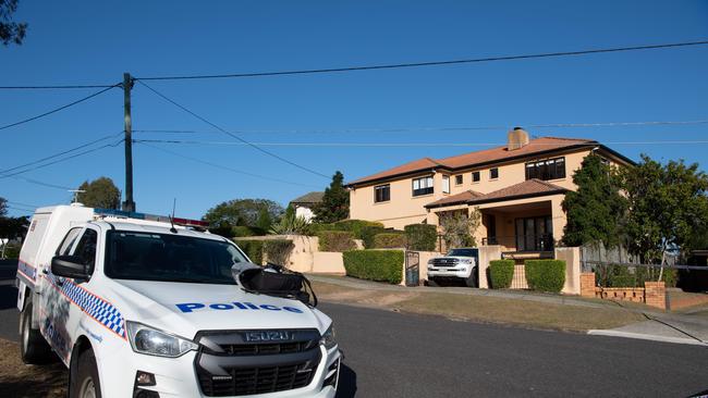 Police investigate an alleged home invasion at Toutai Kefu’s house. Picture: Brad Fleet