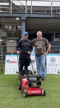 Steve Hirst attempts to break world record