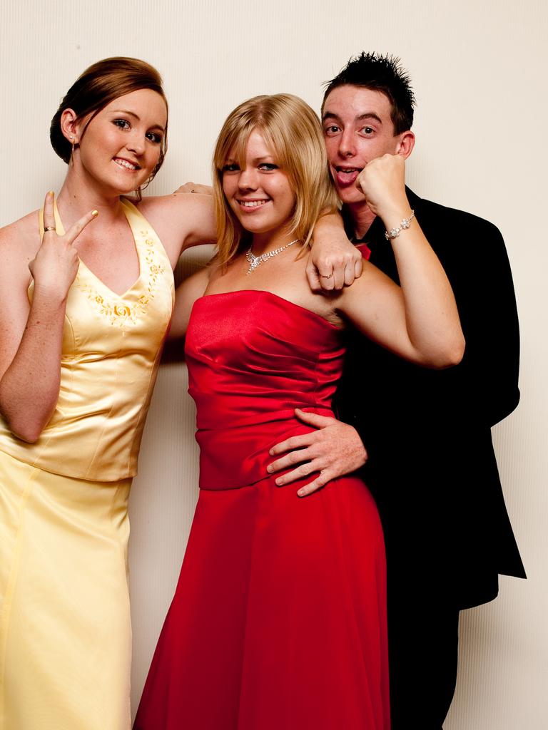 Ashlee Smith, Jess Fallas and Justin Burgess at the 2009 Taminmin College formal at the Crown Hotel. Picture: NT NEWS