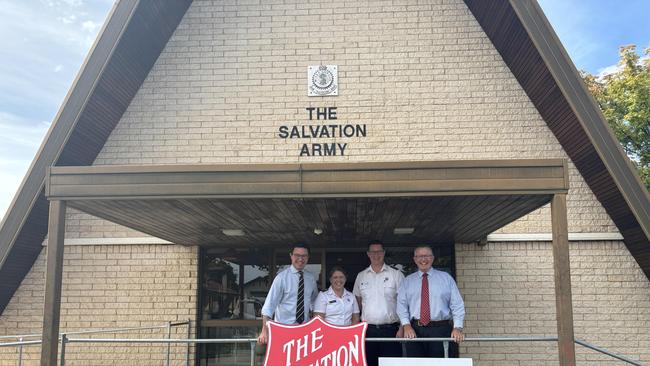 The Salvation Army, Dubbo with Mark Coulton, David Littleproud and captains Adrea and Daniel Wayman. Photo: Tijana Birdjan