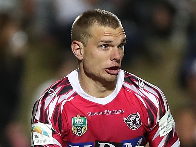 SYDNEY, AUSTRALIA - AUGUST 11:  Tom Trbojevic of the Sea Eagles runs the ball during the round 22 NRL match between the Manly Sea Eagles and the Canterbury Bulldogs at Lottoland on August 11, 2018 in Sydney, Australia.  (Photo by Ryan Pierse/Getty Images)