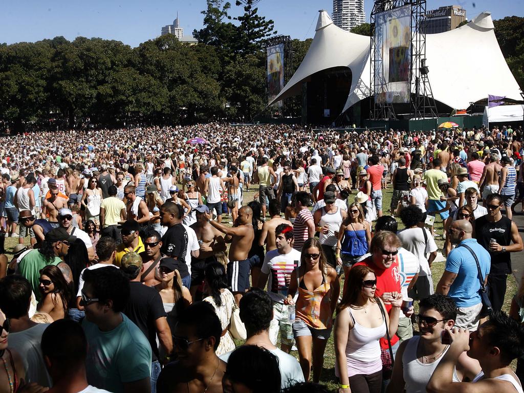 Crowd at the Field Day Music Festival in The Domain, Sydney where a capacity crowd danced away their New Year's Eve hangovers.