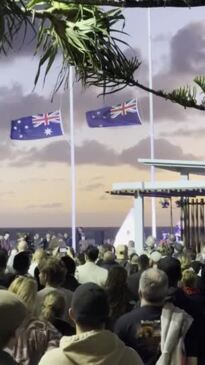 Anzac Day Dawn Service at Surfers Paradise