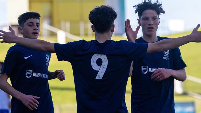 Jul 20: Match action in the 2024 National Youth Championships U15 Boys Semi Final 1 between Victoria Blue and Victoria White at Win Stadium (Photos: Damian Briggs/Football Australia)