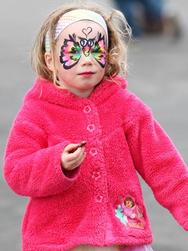 Enjoying the day at the Seafarers Festival at the Bellerive Boardwalk. Picture: MATT THOMPSON