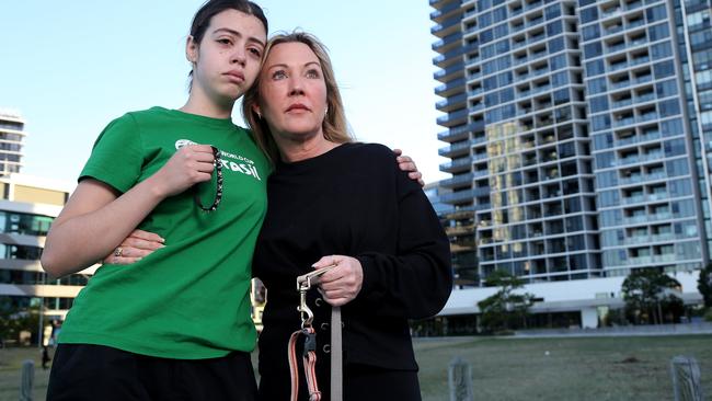 Dog owner Teresa Scott and Kellie Jones have had their dogs die this week after playing in Waterfront Park, Newstead. Newstead Friday 9th August 2019 Picture AAP/David Clark