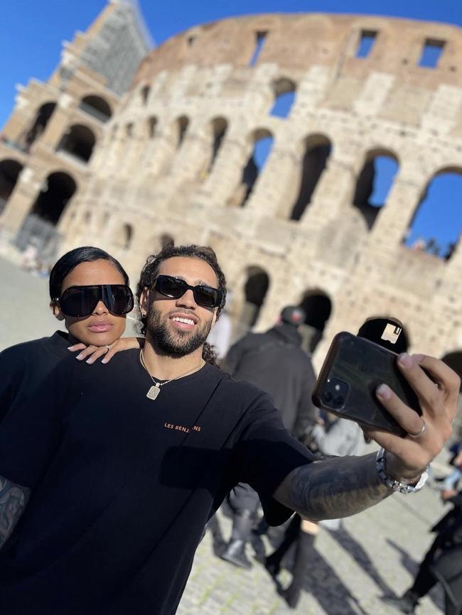 Jordon Crawford takes a selfie with wife Tifanny during their travels together. Picture: Jordon Crawford/Instagram