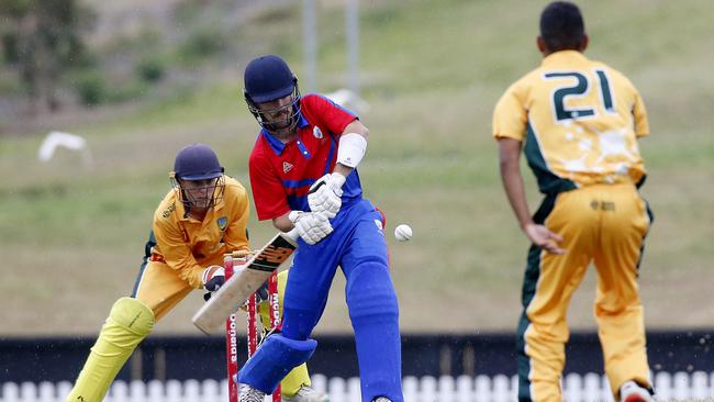 Bailey Creer batting for Newcastle. Picture: John Appleyard