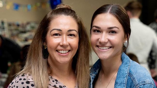 Jenny Miles with daughter Isabella.