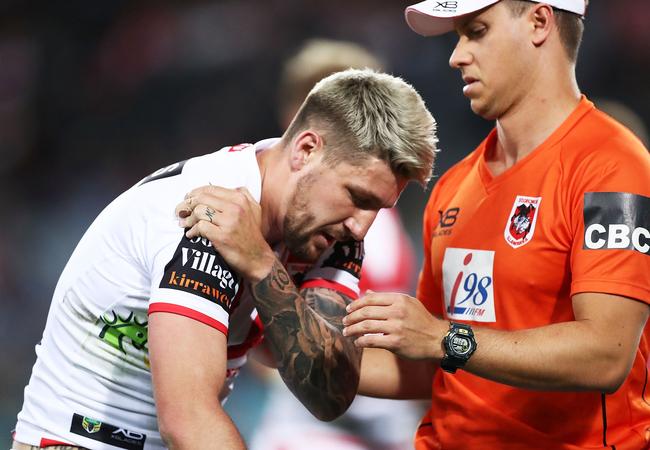 Gareth Widdop has missed three weeks with a dislocated shoulder.