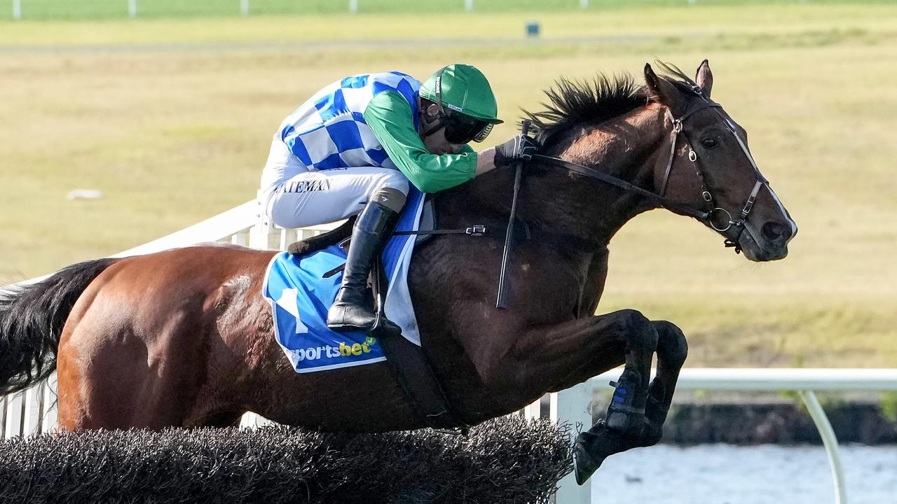 Stern Idol gives Pateman the full set in Australian Steeplechase win