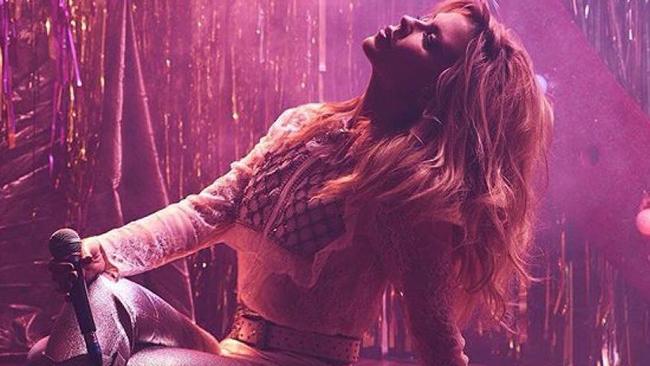 Kylie Minogue new song Dancing gets on Nova, Hit and KIIS | Herald Sun