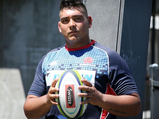 Rookie prop David Lolohea at Waratahs team training at Moore Park.