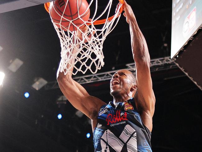 ADELAIDE, AUSTRALIA - JUNE 06: Scotty Hopson of Melbourne United dunks during the round 21 NBL match between Melbourne United and Adelaide 36ers at Adelaide Entertainment Centre, on June 06, 2021, in Adelaide, Australia. (Photo by Daniel Kalisz/Getty Images)