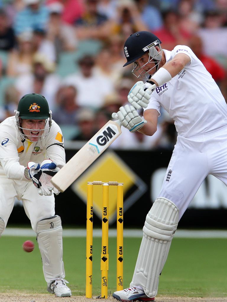 Joe Root cuts a ball away in front of Brad Haddin.