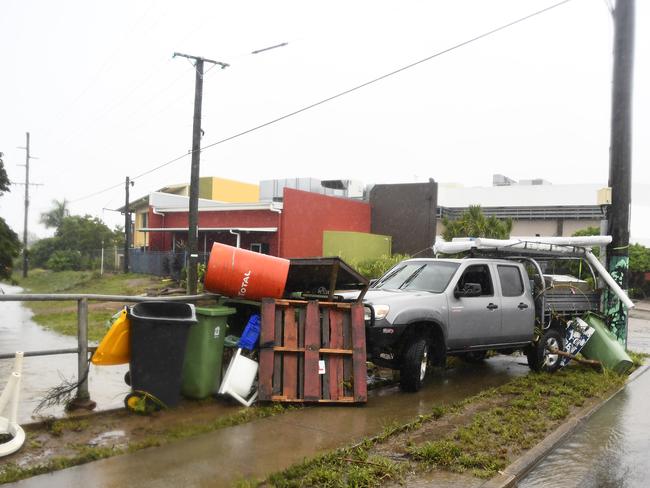 Debris on Charters Towers road after flood waters have receded. (Ian Hitchcock/Getty Images)