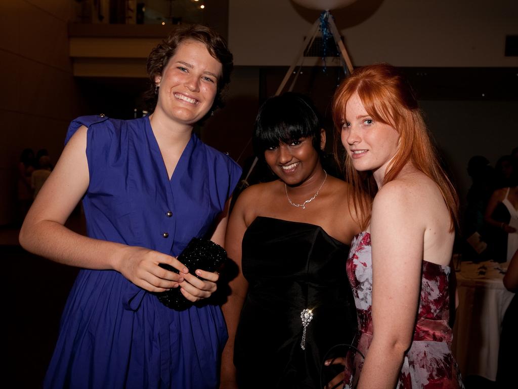 Claire Paynter, Ashmitha Thomas and Nicole Festing at the 2009 Kormilda College formal. Picture: NT NEWS