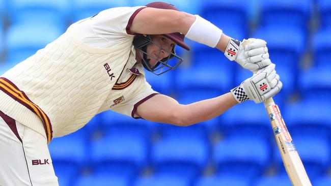 Matthew Renshaw of the Bulls on day three of the Round 6 Sheffield Shield match between Tasmania and Queensland at Blundstone Arena in Hobart. Picture: AAP IMAGE/ROB BLAKERS.