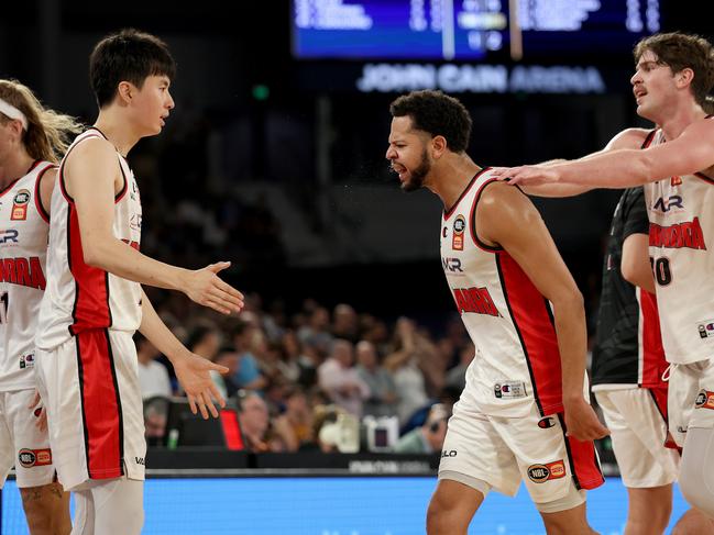 The Hawks send United to game five. Picture: Daniel Pockett/Getty Images