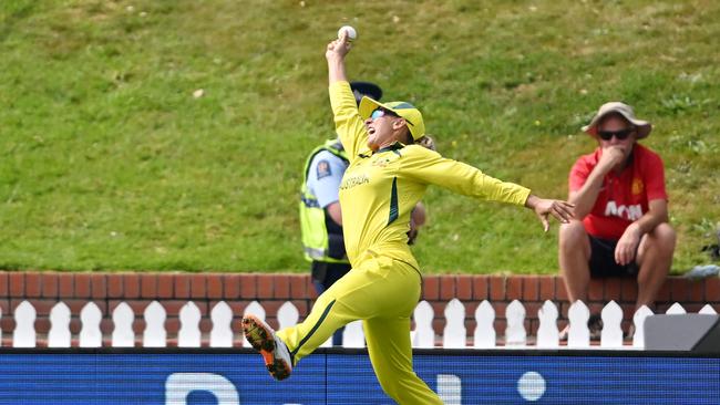 Ashl Gardner’s outfield stunner (Photo by Mark Tantrum/Getty Images)