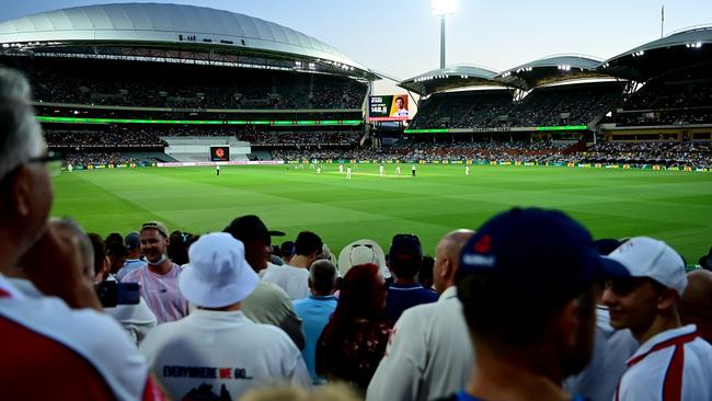 Another Covid drama has engulfed the second Ashes Test at the Adelaide Oval.