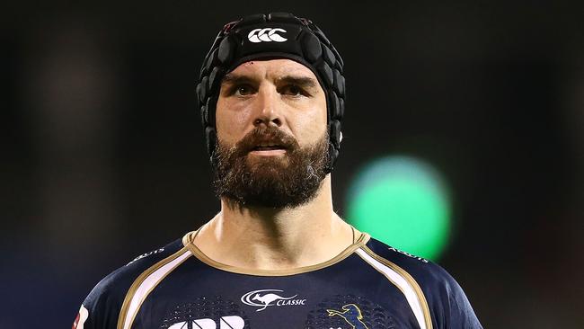 CANBERRA, AUSTRALIA - APRIL 08:  Scott Fardy of the Brumbies looks on during the round seven Super Rugby match between the Brumbies and the Reds at GIO Stadium on April 8, 2017 in Canberra, Australia.  (Photo by Mark Metcalfe/Getty Images)